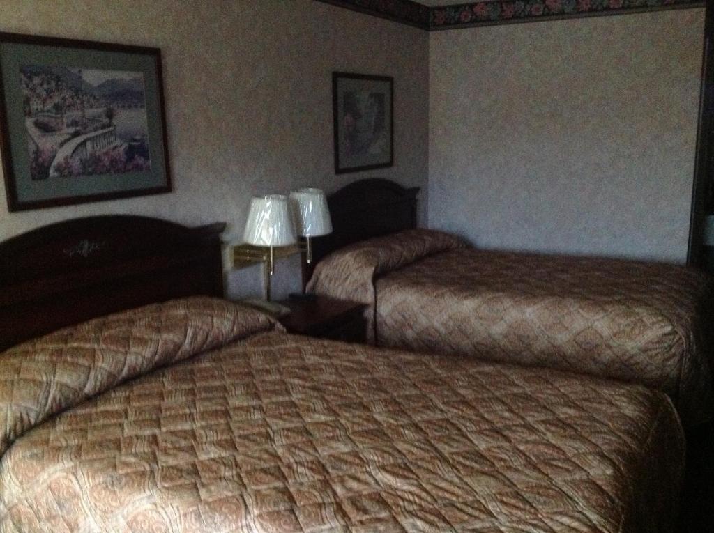 Colonial Inn And Suites - Memphis Southaven Room photo